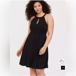 🆕 Torrid Black Studio Knit Keyhole Skater Dress size 1